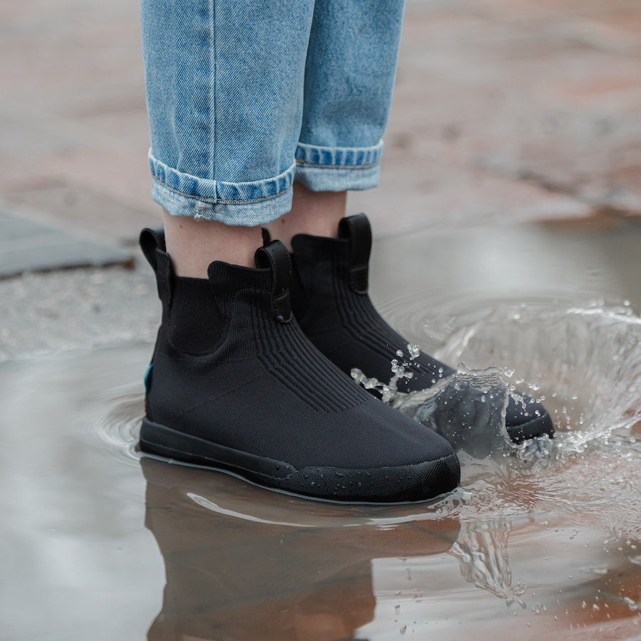 Women's Classic Chelsea - Asphalt Black on Black