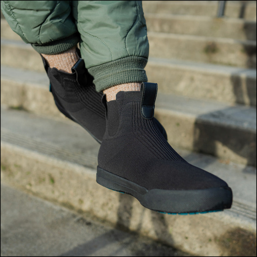 Men's Classic Chelsea - Asphalt Black on Black