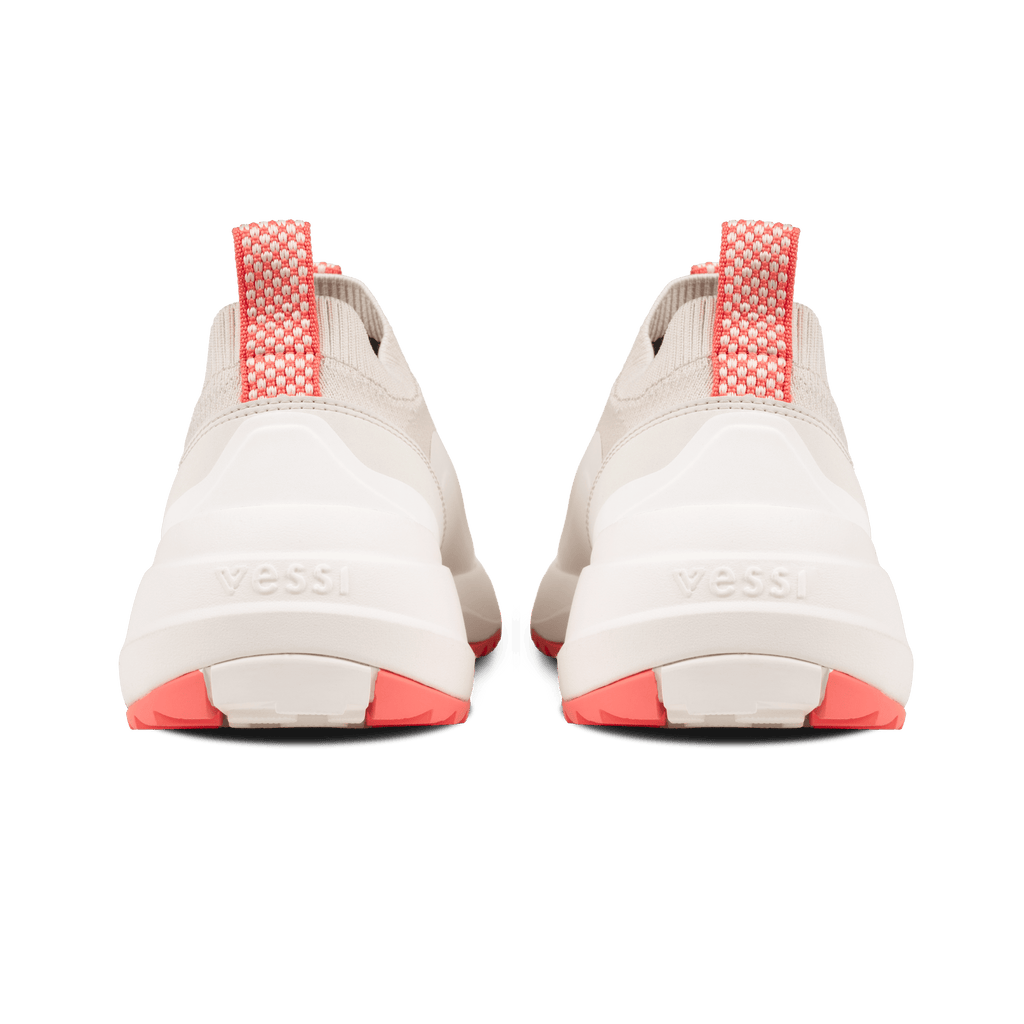 Women's Stormburst Low Top - Shell/Hyperpink